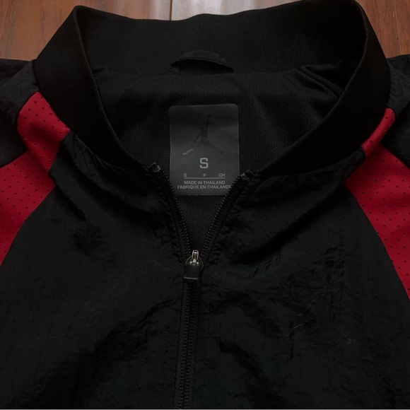 Nike Jacket Mens Size S Air Jordan Sportswear Wings Woven Muscle Full-Zip Black - Picture 4 of 6